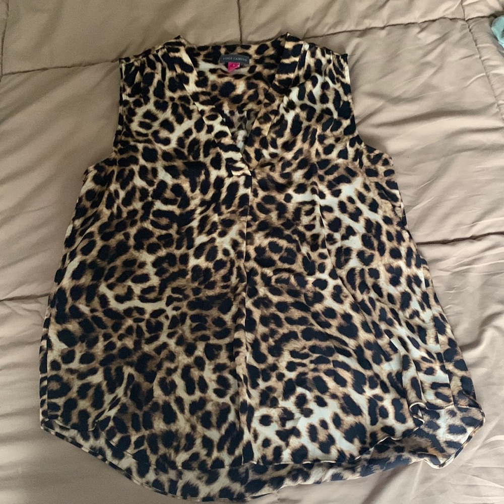 Vince Camuto Leopard Print Top
